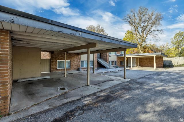 2022 E 4500 S, Holladay, UT 84117
