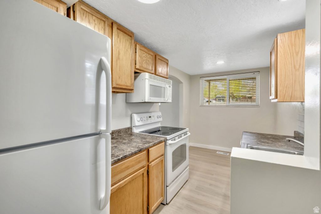 Image 21 of property listing at 2022 E 4500 S, Holladay, UT 84117