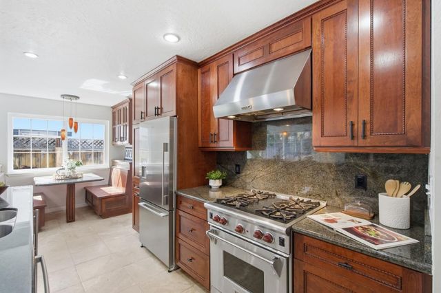 318 Bluefish Court, Foster City, CA 94404