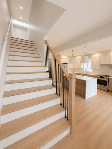 3914 N MOZART Street, Chicago, IL 60618