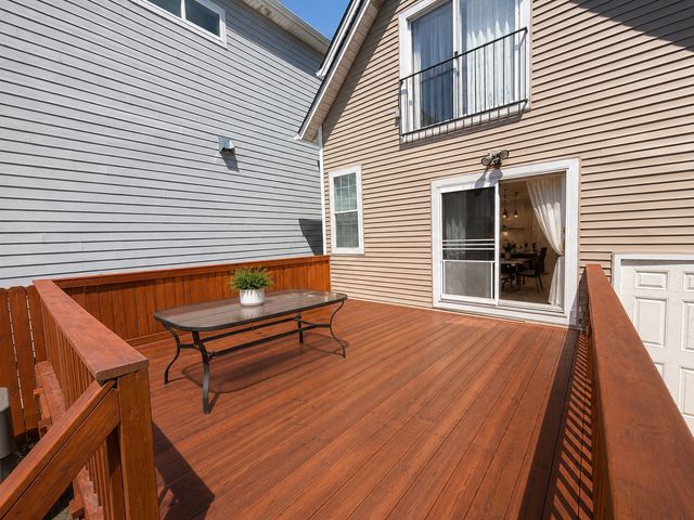 3914 N MOZART Street, Chicago, IL 60618