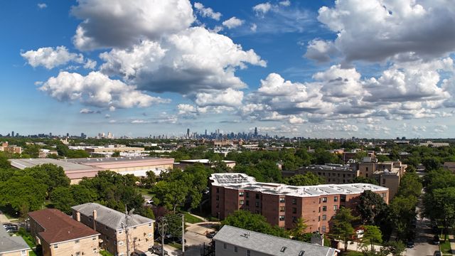 3914 N MOZART Street, Chicago, IL 60618