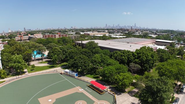 3914 N MOZART Street, Chicago, IL 60618