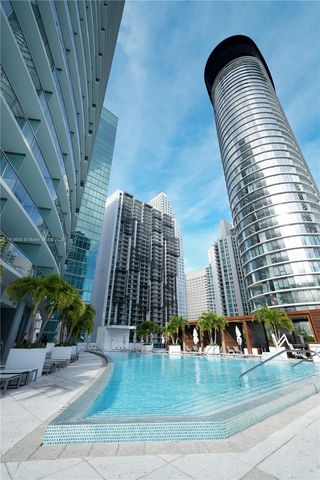 200 Biscayne Boulevard Way 3906, Miami, FL 33131