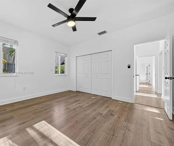 426 SW 26th Rd, Miami, FL 33129