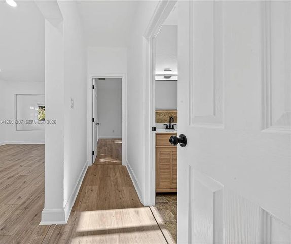 426 SW 26th Rd, Miami, FL 33129