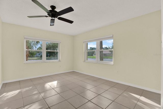 6360 1ST STREET N 103, St Petersburg, FL 33702