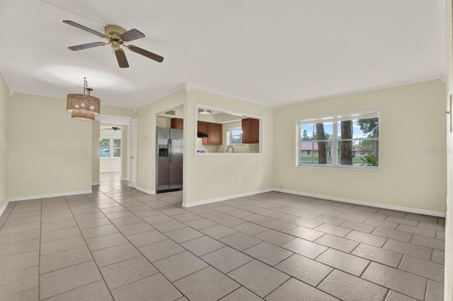 6360 1ST STREET N 103, St Petersburg, FL 33702