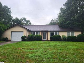 100 Crowndale Drive, Taylors, SC 29687