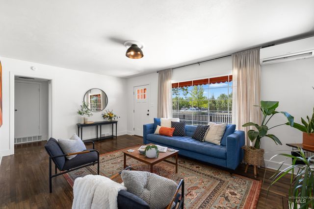 800 S Robert St, Boise, ID 83705
