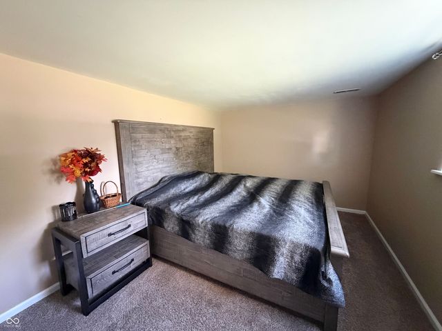 303 E Pat Rady Way, Bainbridge, IN 46105