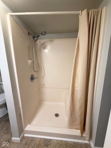 303 E Pat Rady Way, Bainbridge, IN 46105