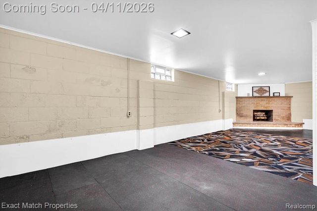 576 Markle Avenue, Pontiac, MI 48340