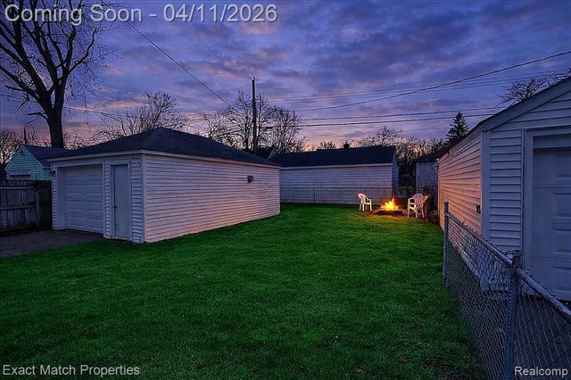 576 Markle Avenue, Pontiac, MI 48340
