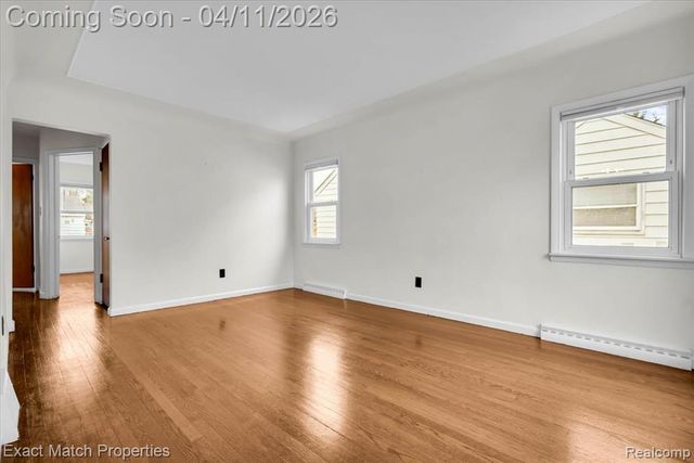 576 Markle Avenue, Pontiac, MI 48340