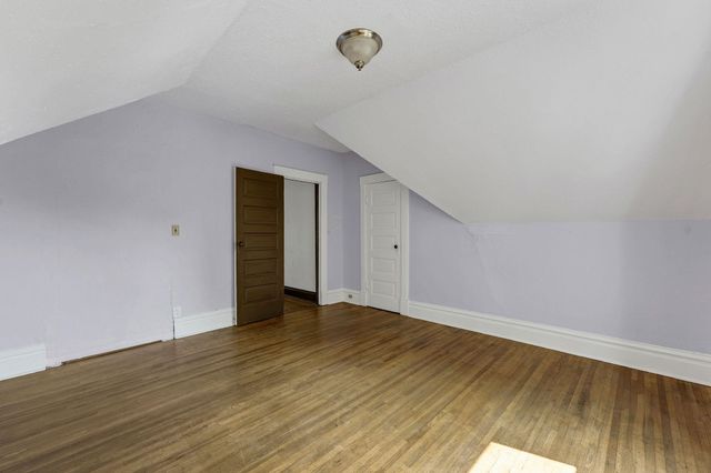 2124 W Boone Ave, Spokane, WA 99201