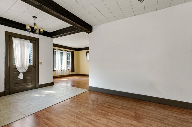 2124 W Boone Ave, Spokane, WA 99201