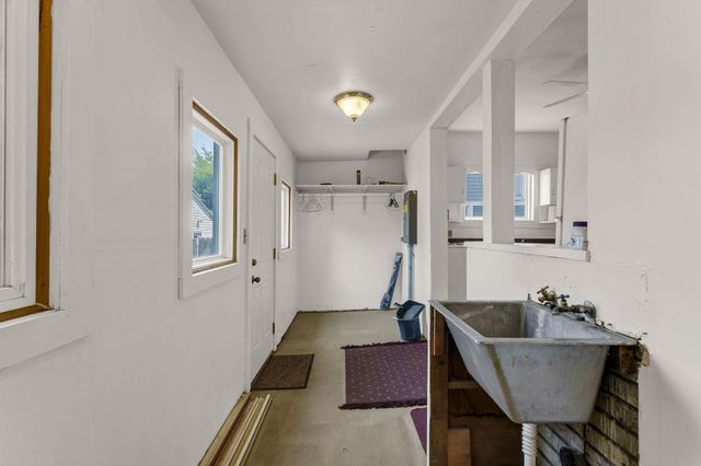 2124 W Boone Ave, Spokane, WA 99201