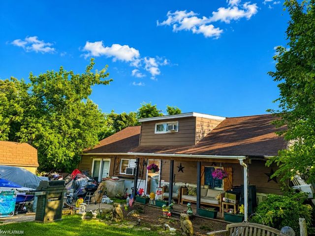 26148 Lamour Street, Harrison Twp, MI 48045