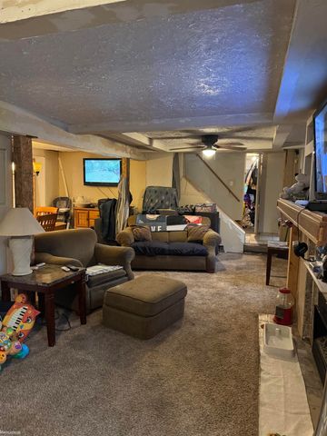 26148 Lamour Street, Harrison Twp, MI 48045