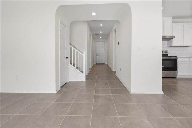 18501 Spotted Eagle LN, Elgin, TX 78621