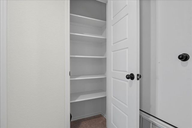 18501 Spotted Eagle LN, Elgin, TX 78621