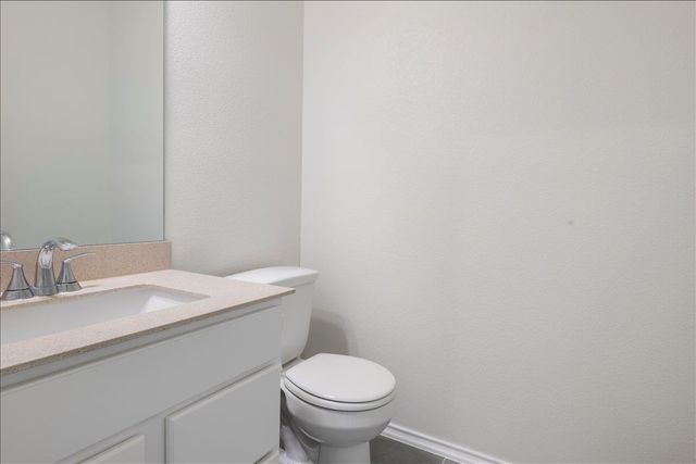 18501 Spotted Eagle LN, Elgin, TX 78621