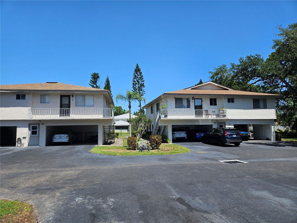 1833 BOUGH AVENUE 2, Clearwater, FL 33760