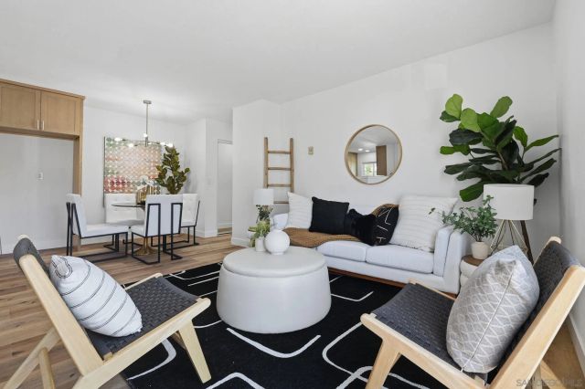 9922 Paseo Montalban, San Diego, CA 92129