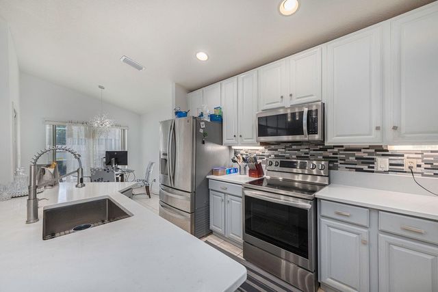 2902 BILLINGHAM DRIVE, Land O Lakes, FL 34639