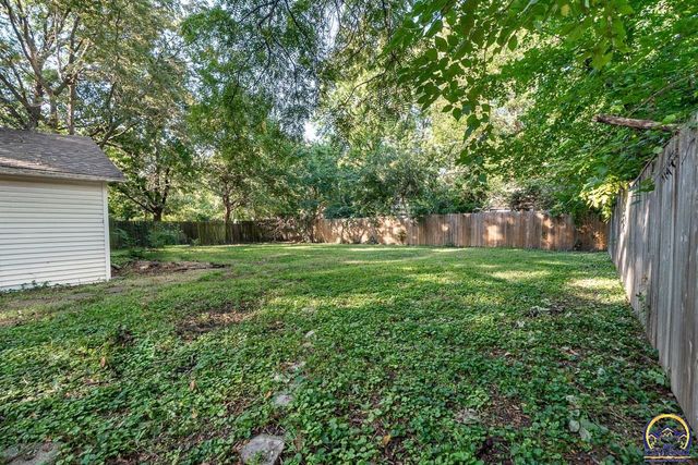 917 SW Warren AVE, Topeka, KS 66606