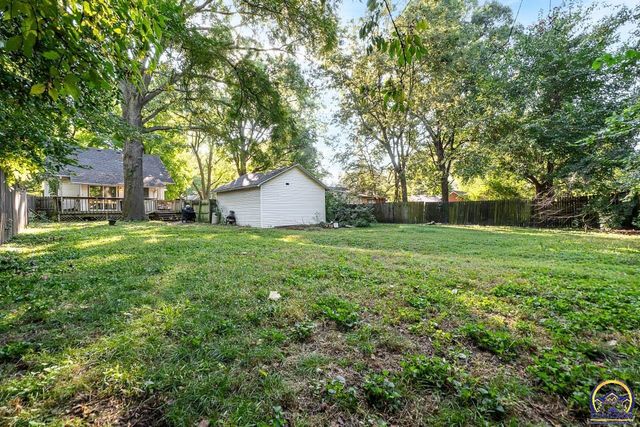 917 SW Warren AVE, Topeka, KS 66606