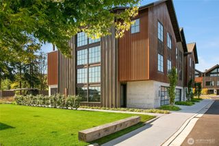 4533 Flying Goat Avenue NE #D240, Bainbridge Island, WA 98110