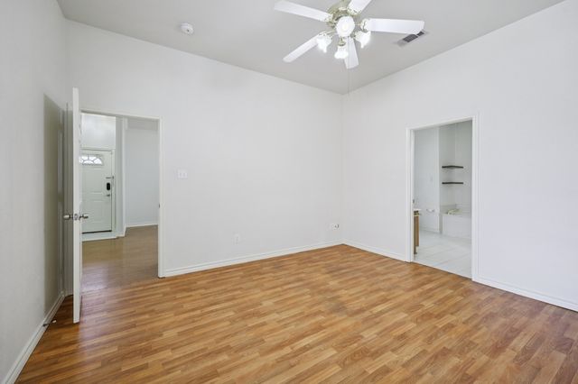 2009 Hearthside Lane, Garland, TX 75044