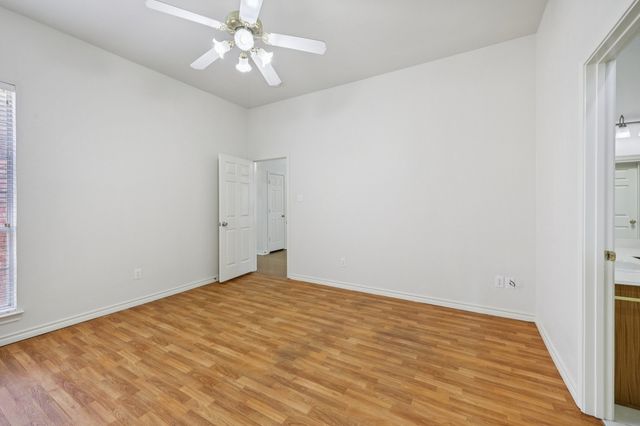 2009 Hearthside Lane, Garland, TX 75044