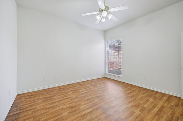 2009 Hearthside Lane, Garland, TX 75044