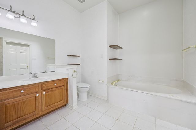 2009 Hearthside Lane, Garland, TX 75044