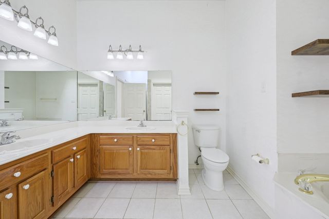 2009 Hearthside Lane, Garland, TX 75044