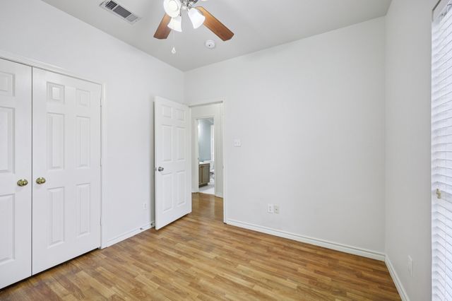 2009 Hearthside Lane, Garland, TX 75044