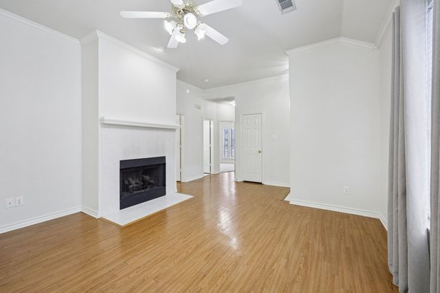 2009 Hearthside Lane, Garland, TX 75044