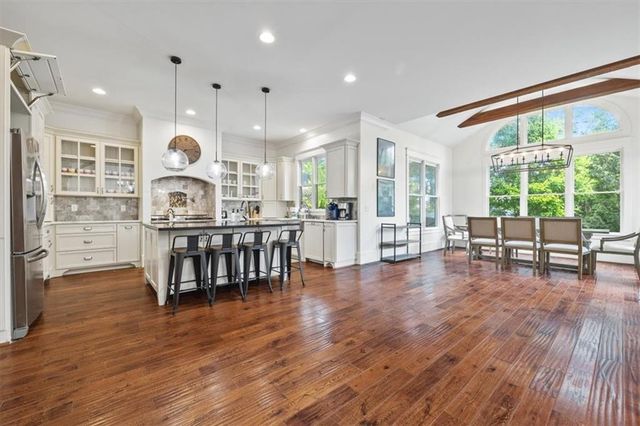 1404 Briarwood Street NE, Brookhaven, GA 30319