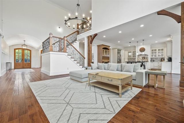 1404 Briarwood Street NE, Brookhaven, GA 30319