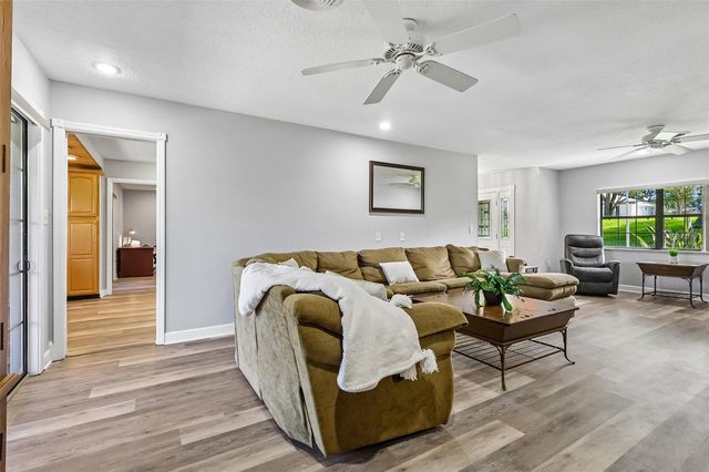 1460 GROVE STREET, Eustis, FL 32726