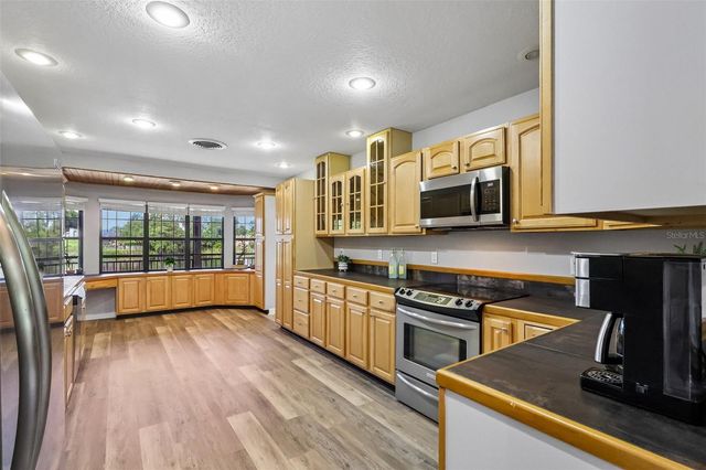 1460 GROVE STREET, Eustis, FL 32726