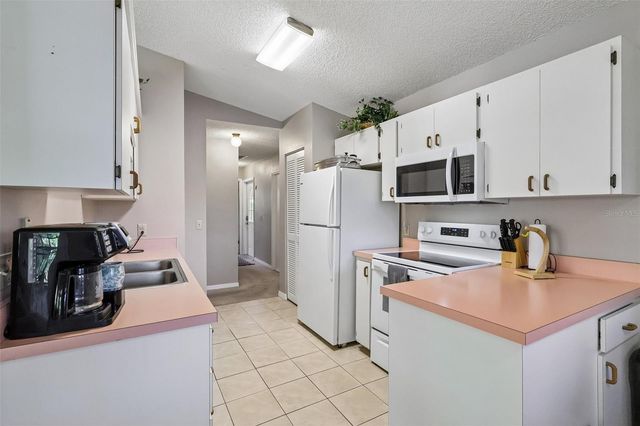1460 GROVE STREET, Eustis, FL 32726