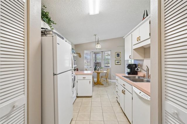 1460 GROVE STREET, Eustis, FL 32726