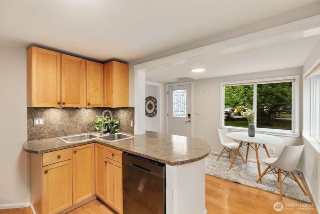 17800 185th Avenue NE, Woodinville, WA 98072