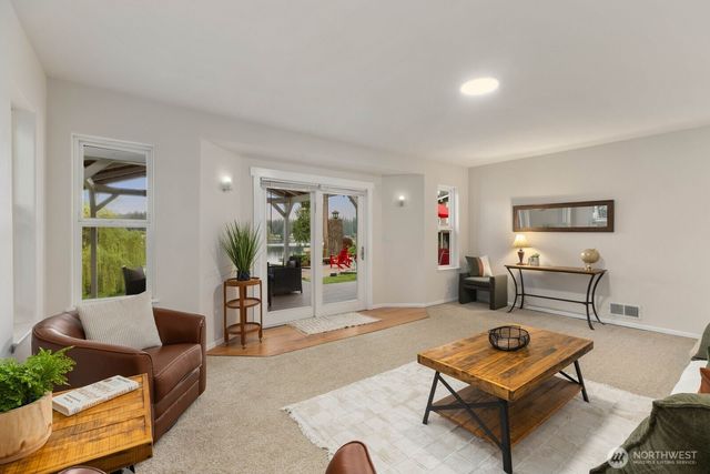 17800 185th Avenue NE, Woodinville, WA 98072