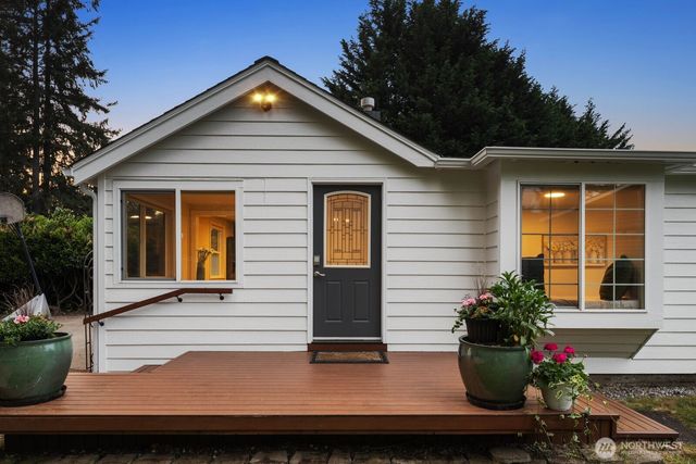 17800 185th Avenue NE, Woodinville, WA 98072
