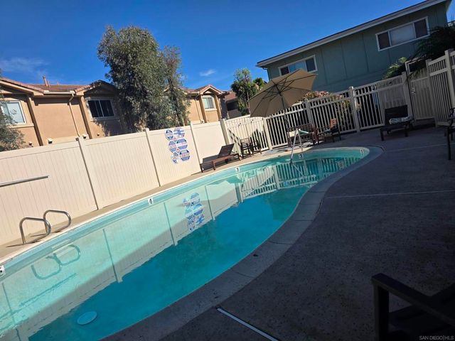 4231 Lowell St 14, La Mesa, CA 91941